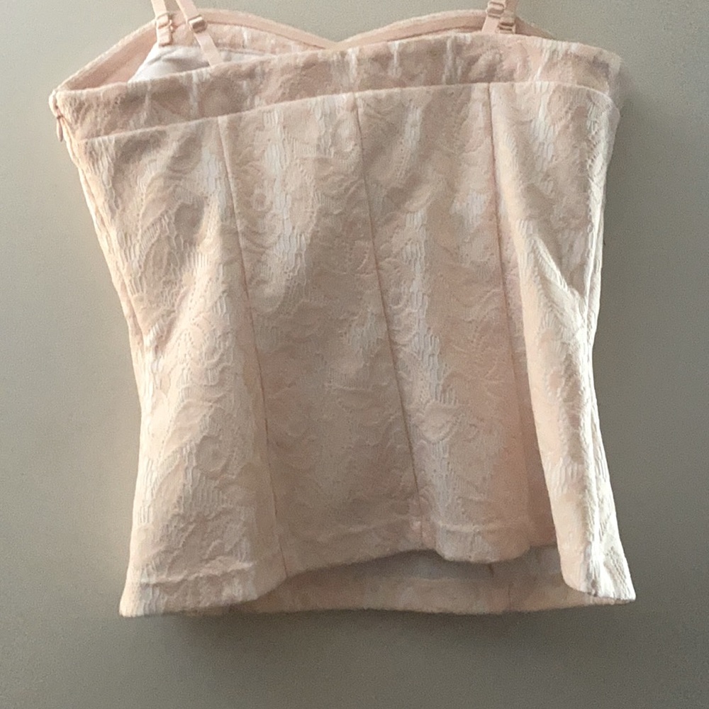 Bustier from Cache - Picture 2 of 3